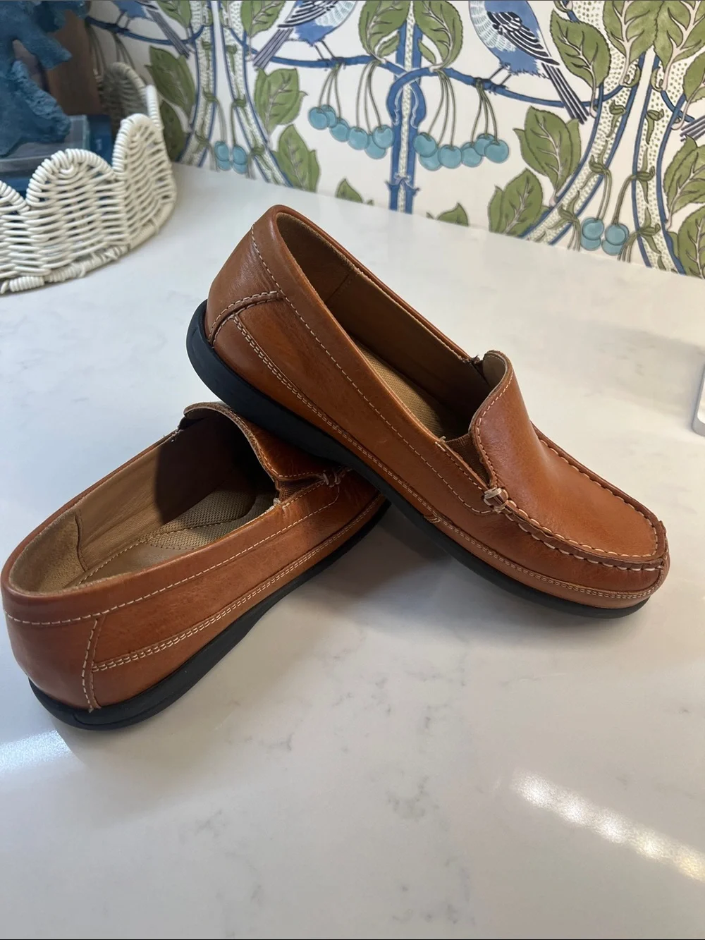 Johnston & Murphy Cognac Brown Leather Slip-On Loafers, Boys sz. 4
